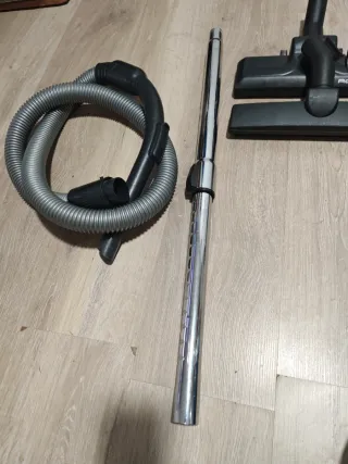 Aspirador Rowenta Swift Power Cyclonic