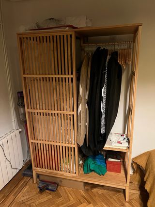 Armario Abierto Bambú Puerta Corredera