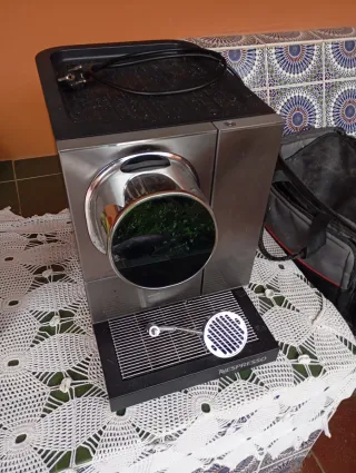 Cafetera Nespresso Profesional