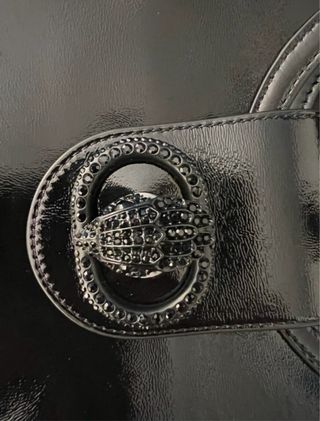 Borsa shopping nera lucida