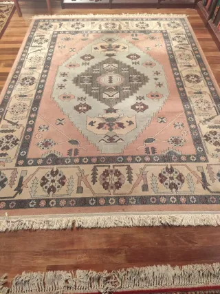 Alfombra de lana 100% buen estado