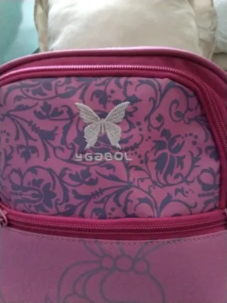 Mochila Gabol rosa con mariposa