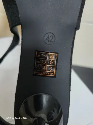 Sandalias Negras Tacón Slingback Hebilla