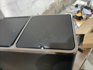 - SONGMICS Cubo de basura con 2 compartimientos