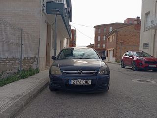 Opel Vectra 2004