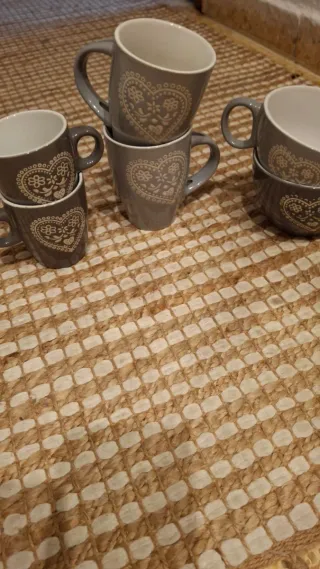 Vajilla cerámica corazón gris y blanco