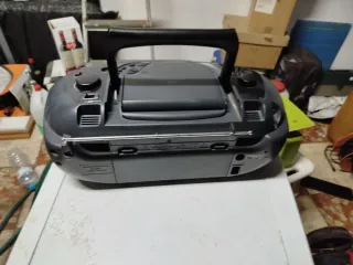 Radio CD Philips AZ 8052 Bass Reflex