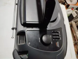 Radio CD Philips AZ 8052 Bass Reflex