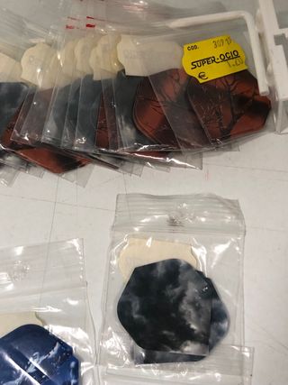 Lote 48 Plumas Element para Dardos