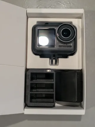 DJI Osmo Action Cámara 2 baterias
