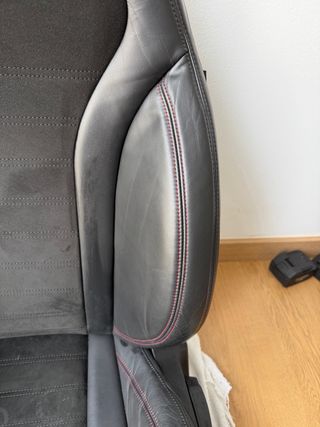 Asientos Alfa Romeo Giulia Quadrifoglio.