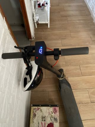 Patinete Eléctrico Negro