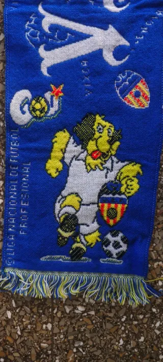 Bufanda del Valencia CF. Década años 90
