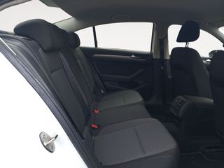 Volkswagen Passat 2.0 TDI BMT