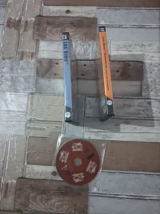 Los Sims PC CD-ROM y Expansión Superstar