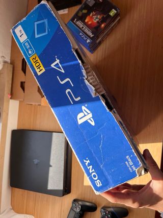 Playstation 4 Slim 1TB Nera