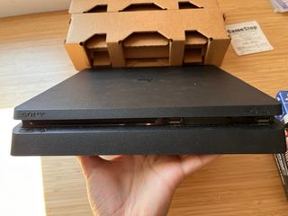 Playstation 4 Slim 1TB Nera