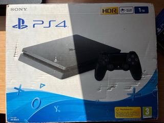 Playstation 4 Slim 1TB Nera