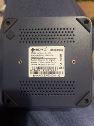 Mini PC SOYO 500GB HD 12GB RAM