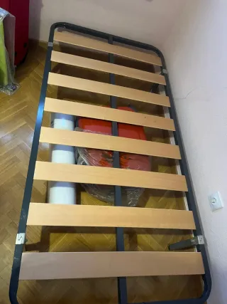 Colchón  180x90+ regalo de somier lamas. URGE