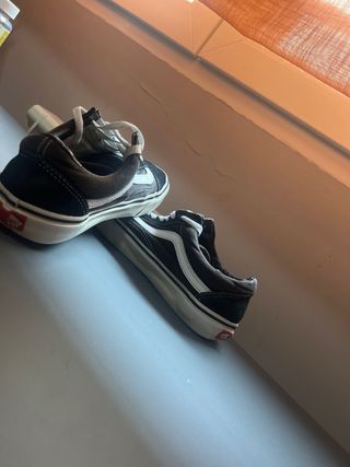 Vans Old Skool Negras y Blancas