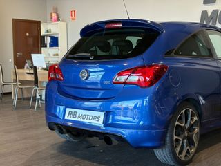 Opel Corsa 1.6 Turbo OPC