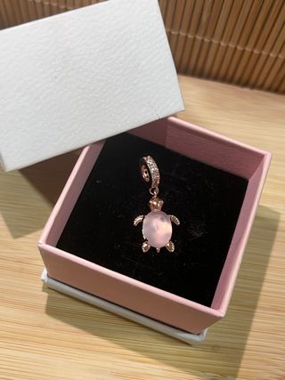 Charm Tortuga Murano Rosa Baño Oro