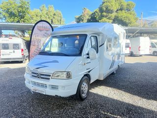 Autocaravana 29000km garaje motos/Frigo XXL/