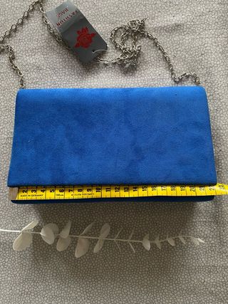 Borsetta blu navy con catena