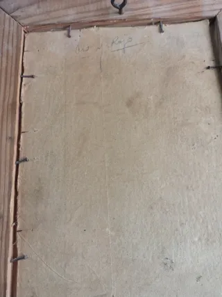 Tres cuadros dos de rosas y uno motivo floral