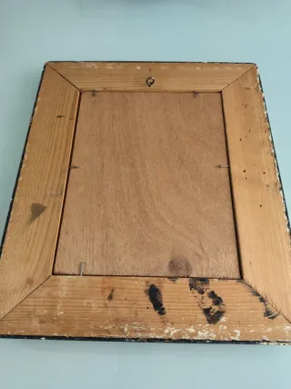 Tres cuadros dos de rosas y uno motivo floral