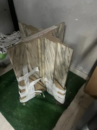 Pie de mesa de mármol