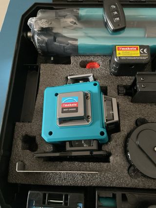 Livella Laser 16 Linee Makota