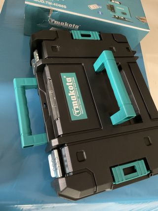 Livella Laser 16 Linee Makota