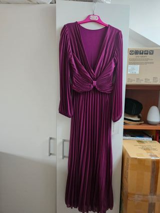 Vestido largo burdeos un solo uso