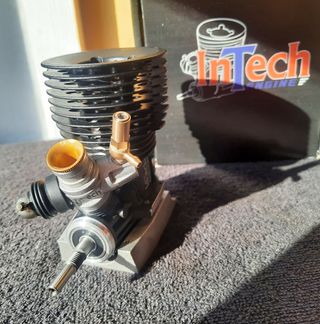 Motore Intech per automodelli RC Nitro