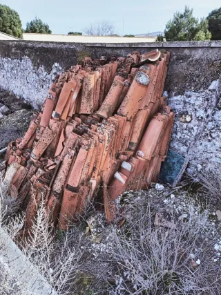 ZAragoza. Tejas de cerámica (500-600 unidades)