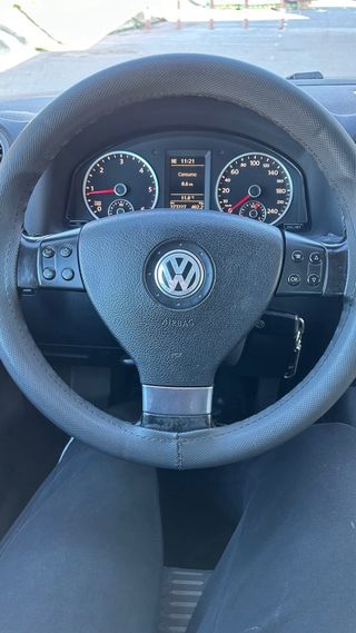 Volkswagen Tiguan 2.0