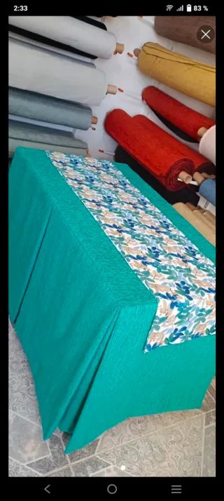 Ropa de mesa camilla y dos fundas de cojines