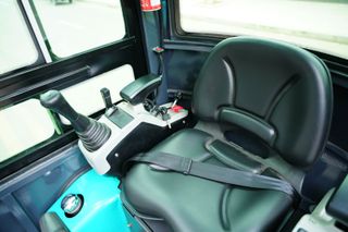 Mini excavadora 1.8t nueva con cabina