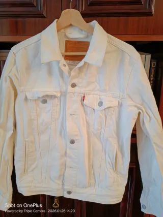 Cazadora vaquera Levis blanca