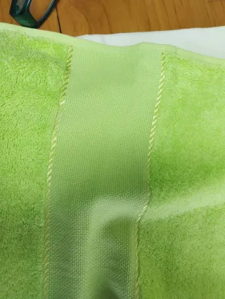 Lote punto de Cruz. Barberos toallas