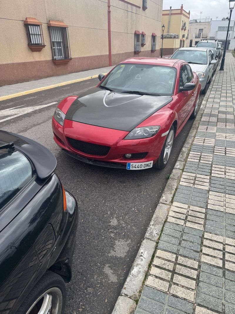 Mazda RX-8 2005 - foto 1