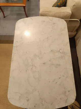 Tavolo allungabile in legno e marmo con cassetto