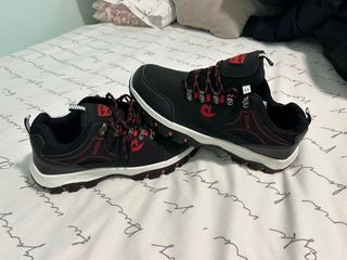 Zapatillas ZUODI Hombre Talla 44 Negras y Rojas