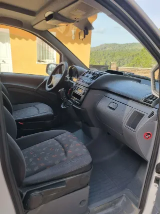 Mercedes-Benz Vito 2010