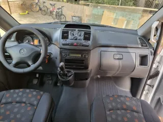 Mercedes-Benz Vito 2010