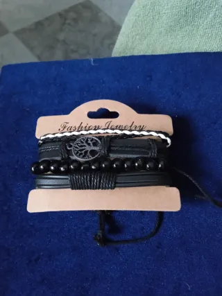 Pulseras Hombre Cuero y Piedras Negras