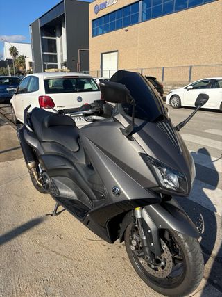 Yamaha TMAX 530
