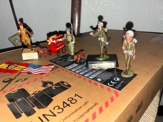 Figuritas de plomo, soldaditos de plomo antiguos.